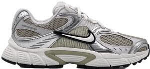 Nike W NIKE V5 RNR GRAU